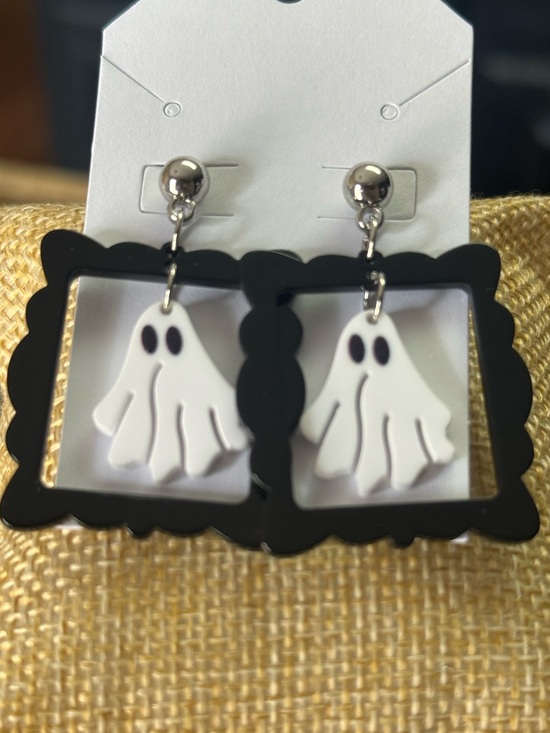 Jewelry - Ghost Dangle Earrings Black & White